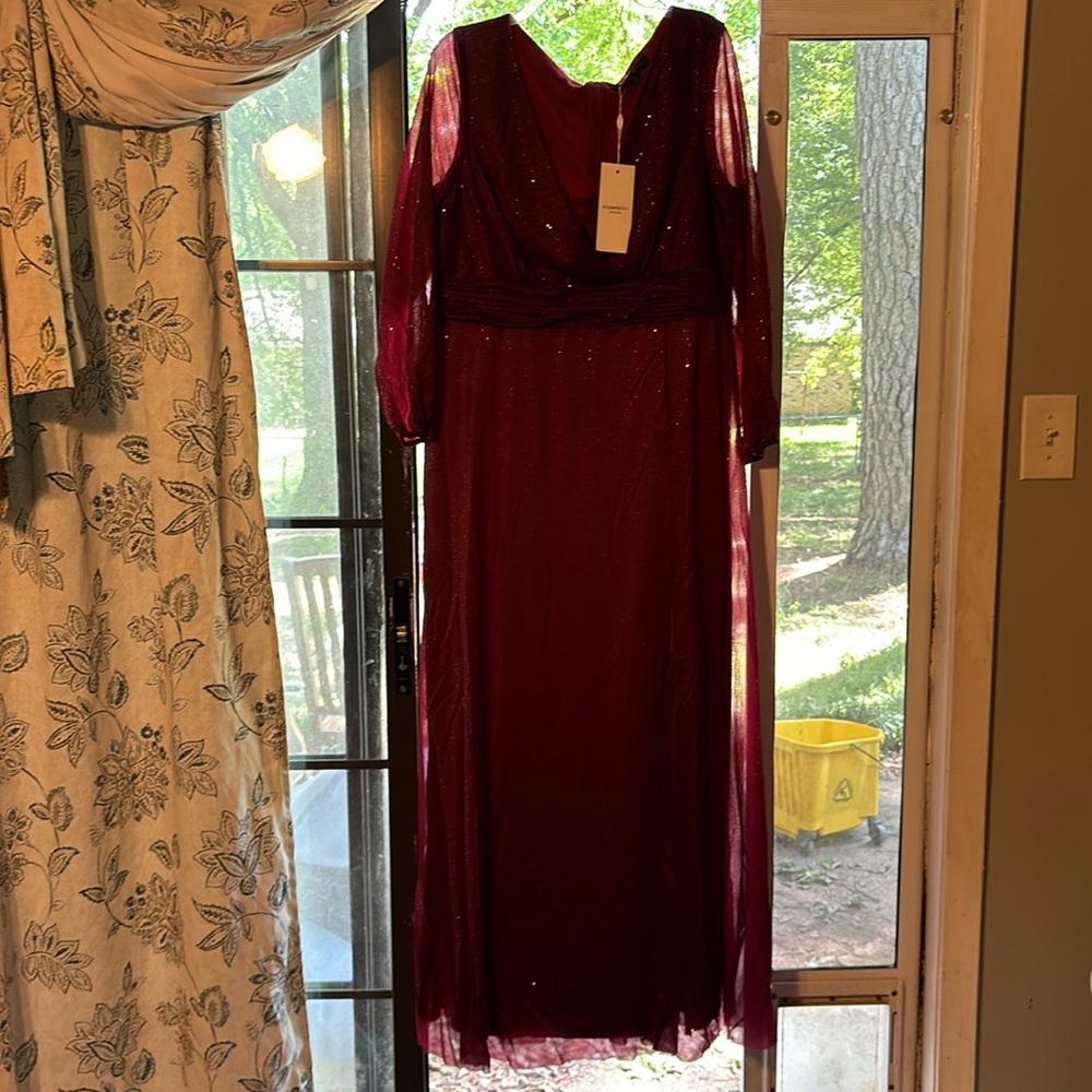 New Everpretty dress.  Size 20.  Sheer sparkle overlay with slit, sheer sleeves.